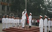 我院隆重举行升国旗仪式庆祝新中国成立60周年